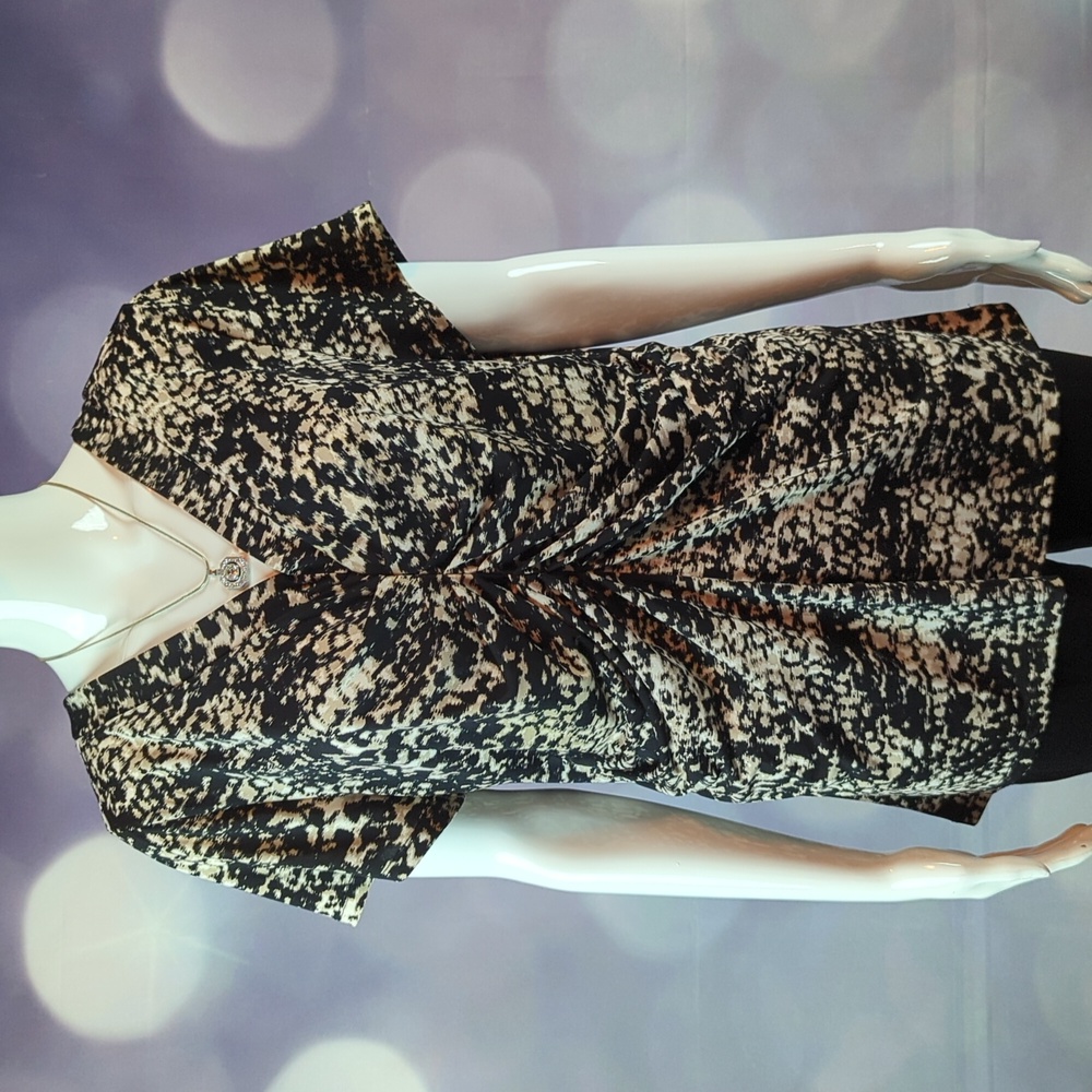 ALFANI sz XL Ruched Short Sleeve V-Neck Top